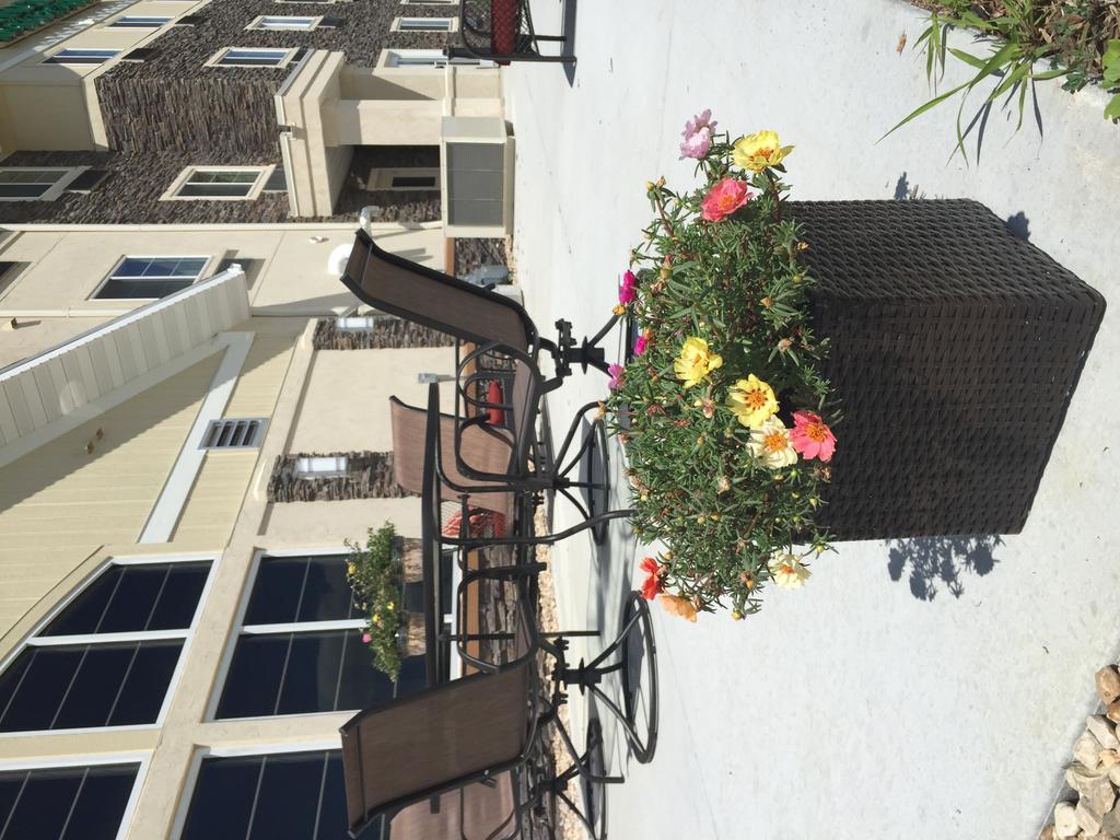 Grandstay Hotel & Suites Mount Horeb - Madison Экстерьер фото