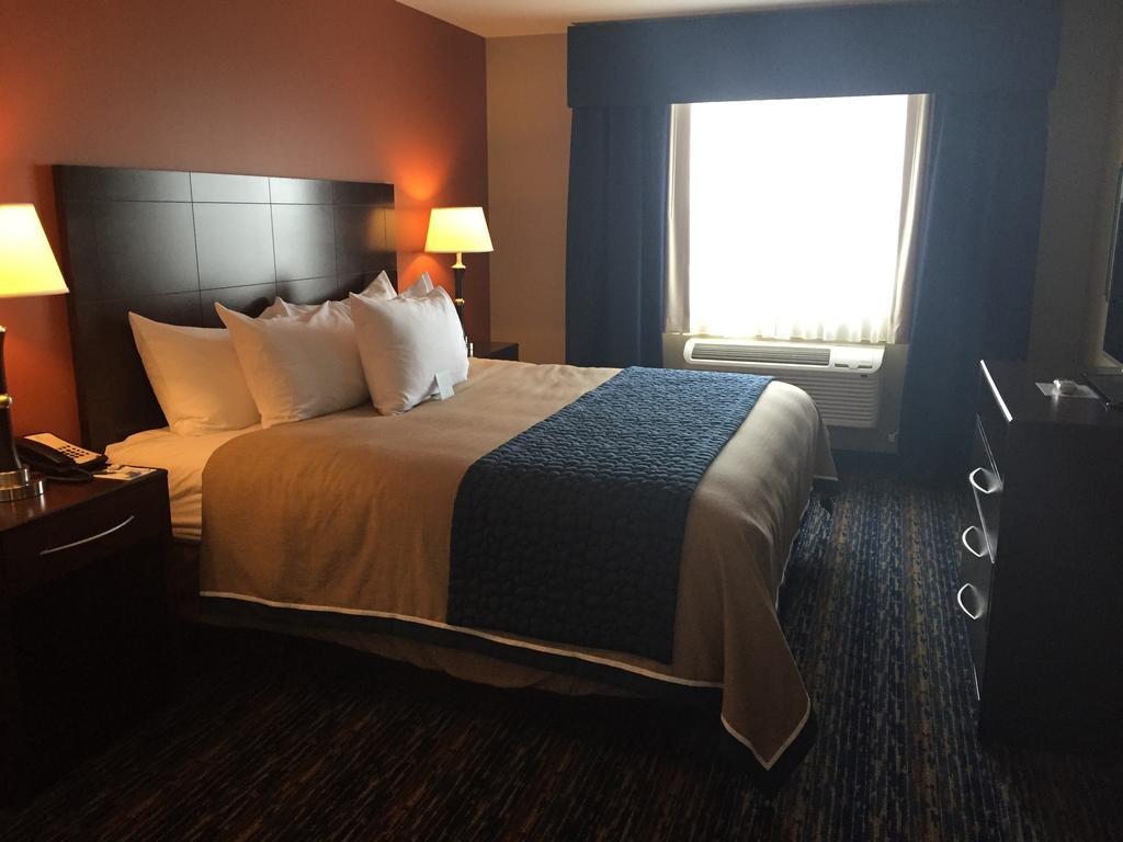 Grandstay Hotel & Suites Mount Horeb - Madison Номер фото