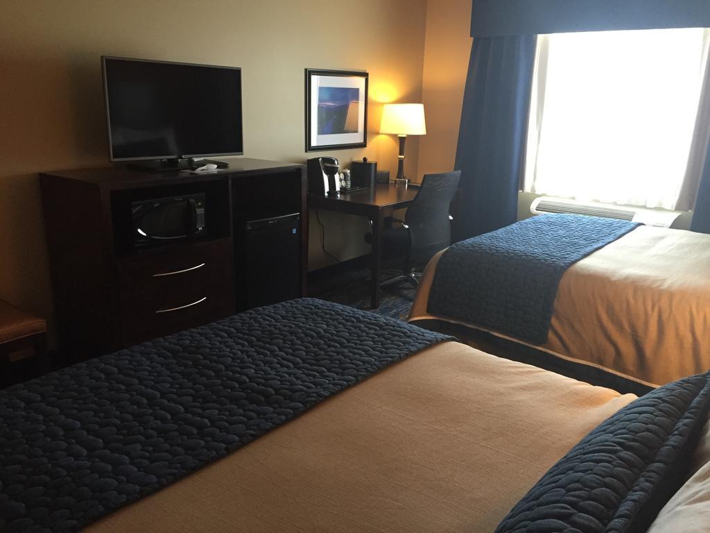 Grandstay Hotel & Suites Mount Horeb - Madison Номер фото