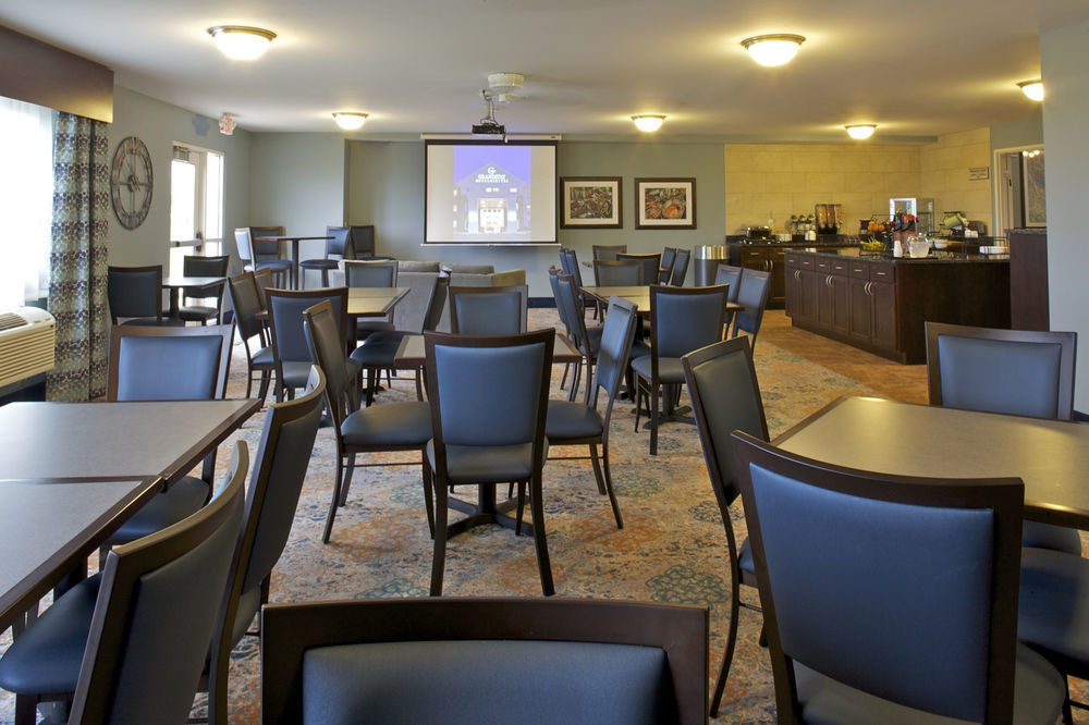 Grandstay Hotel & Suites Mount Horeb - Madison Экстерьер фото