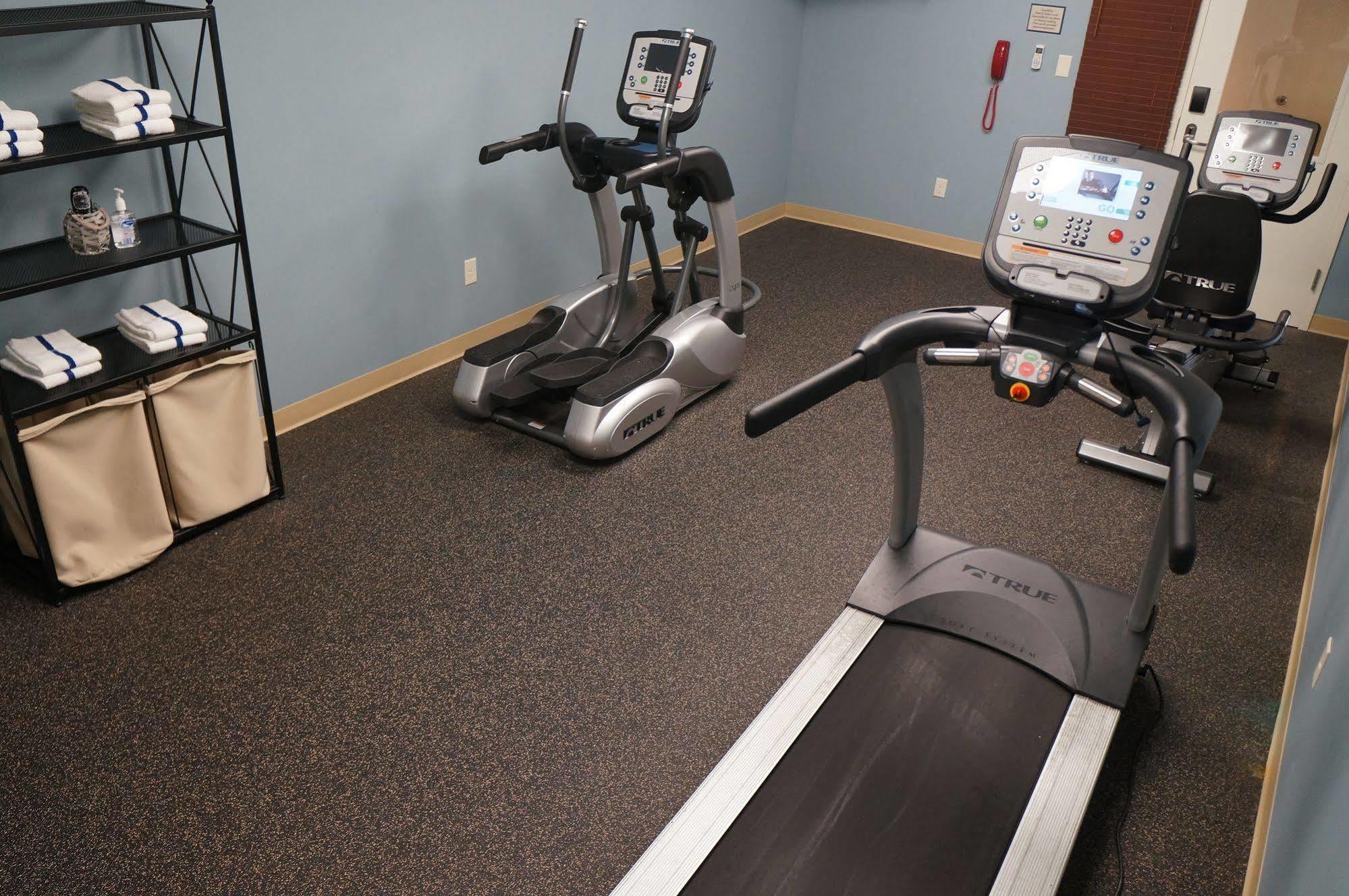 Grandstay Hotel & Suites Mount Horeb - Madison Экстерьер фото
