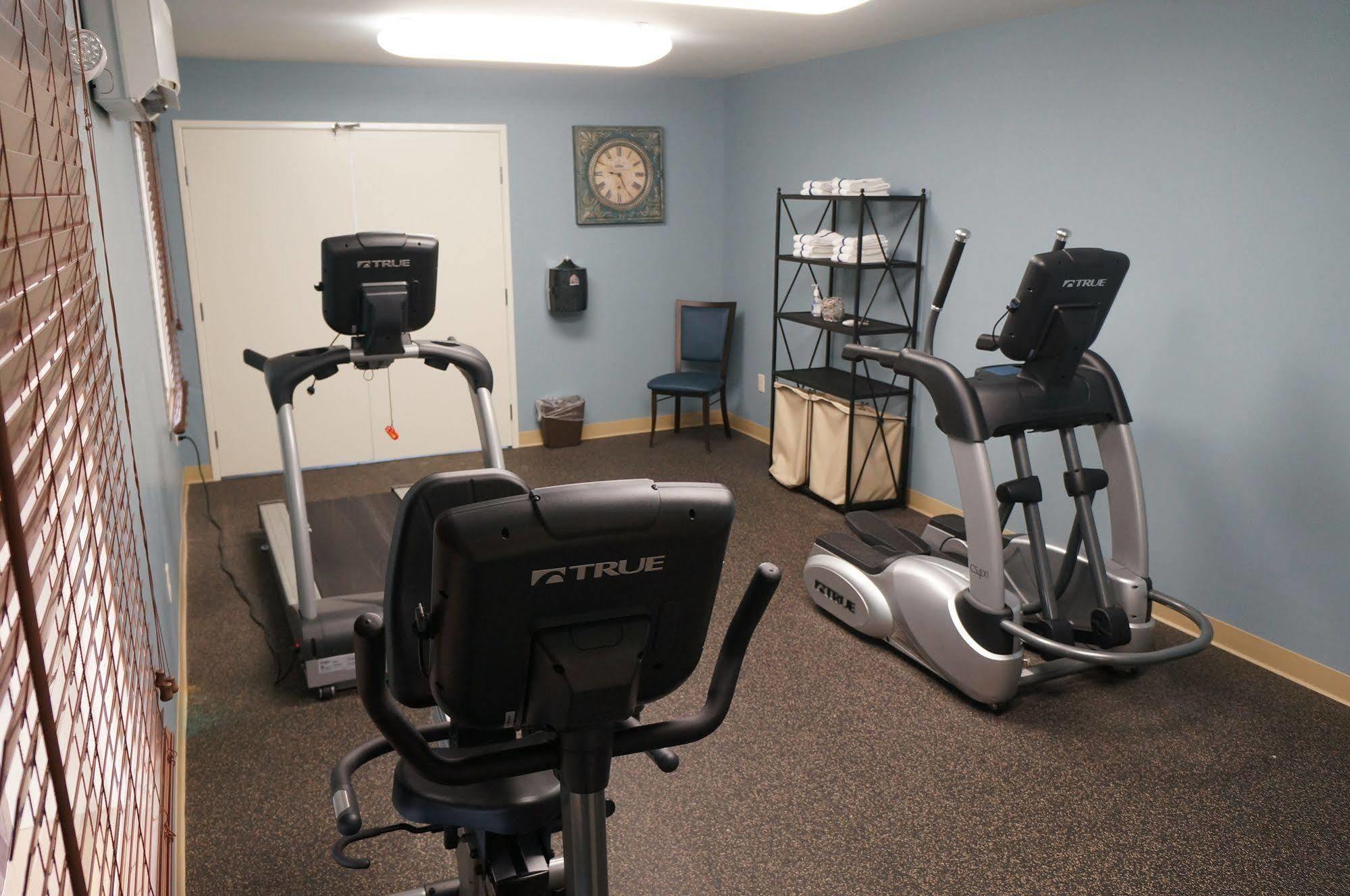 Grandstay Hotel & Suites Mount Horeb - Madison Экстерьер фото
