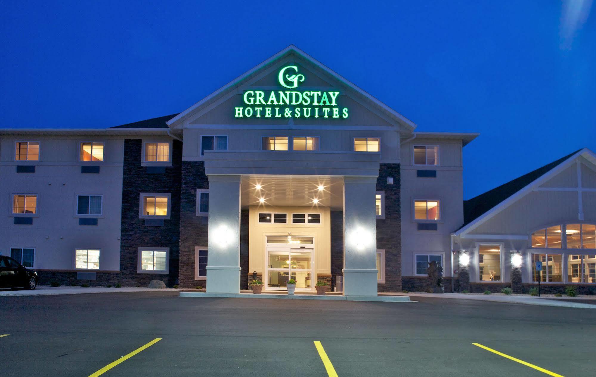 Grandstay Hotel & Suites Mount Horeb - Madison Экстерьер фото